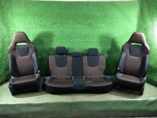 Сиденья комплект Subaru Impreza XV 2010
