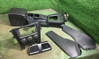 Консоль между сидений Subaru Impreza 2006 контрактная Консоль между сидений Subaru Impreza 2006