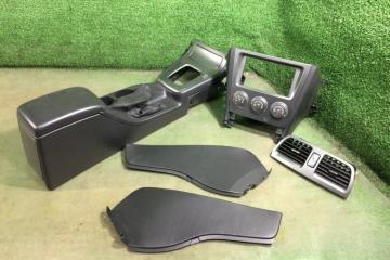 Консоль между сидений Subaru Impreza 2006 контрактная Консоль между сидений Subaru Impreza 2006