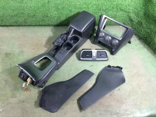 Консоль между сидений Subaru Impreza 2004 контрактная Консоль между сидений Subaru Impreza 2004