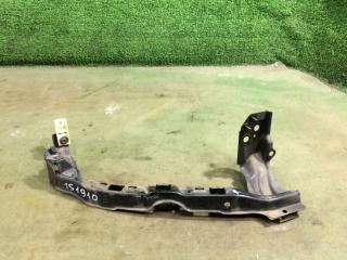 Крепление бампера переднее правое Subaru Impreza 2006