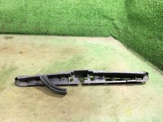 Крепление решетки радиатора Subaru Impreza 2014