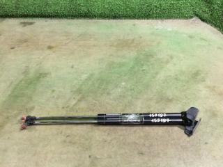 Амортизатор двери багажника Subaru Impreza 2014 контрактная Амортизатор двери багажника Subaru Impreza 2014