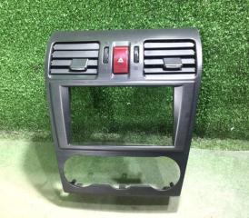 Консоль магнитофона Subaru Impreza 2014