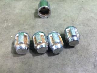 Гайка колесная