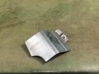 Накладка на крыло передняя правая Honda AIRWAVE 2009