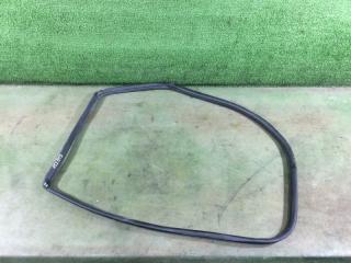 Уплотнительная резинка боковой двери задняя правая Honda AIRWAVE 2009