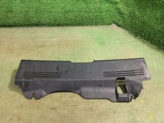 Накладка замка багажника Subaru Impreza 2006 контрактная Накладка замка багажника Subaru Impreza 2006