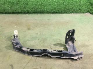 Крепление бампера переднее правое Subaru Impreza 2005