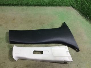 Запчасть накладка на стойку кузова правая Subaru Impreza 2010