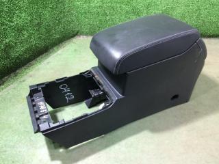 Подлокотник Subaru Outback 2015