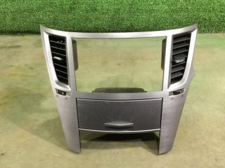 Консоль магнитофона Subaru Legacy 2009