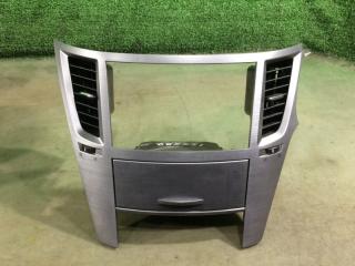 Консоль магнитофона Subaru Outback 2009