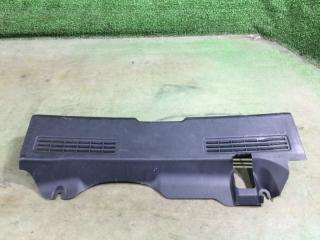 Накладка замка багажника Subaru Impreza 2007 контрактная Накладка замка багажника Subaru Impreza 2007