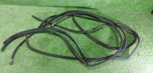 Резинки дверных проемов TOYOTA CHASER 1996