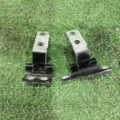 Петли двери передние правые Toyota Aristo 2003