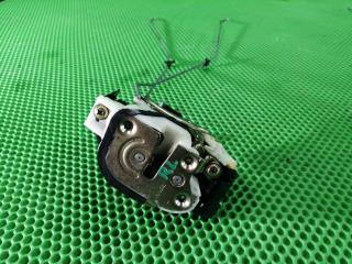 Замок боковой двери задний левый MITSUBISHI AIRTREK 2004