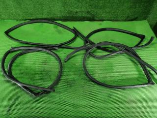 Уплотнители дверных проемов TOYOTA CAMRY 2005