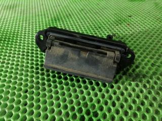 Ручка двери багажника Toyota Kluger 2004