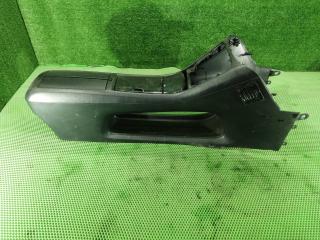 Подлокотник Toyota Kluger 2004