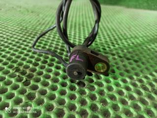 Датчик ABS передний правый Subaru Forester SG5 EJ205