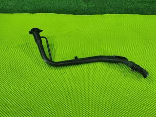 Горловина топливного бака Escudo 2005 TD94W H27A