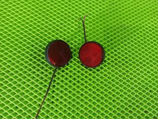 Катафот бампера задний Toyota Voxy 2007