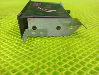 Карман торпедо Escudo 2005 TD94W H27A