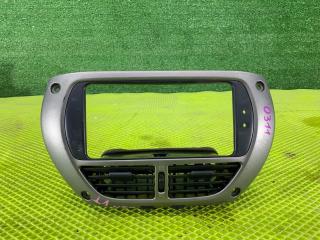 Консоль центральная Toyota Rav4 2001