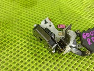 Замок боковой двери задний правый Forester 2001 SF5 EJ205