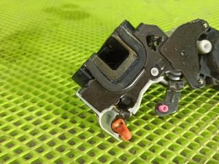 Замок боковой двери задний правый Forester 2001 SF5 EJ205