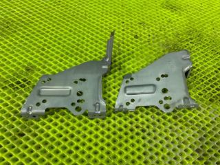 Крепление магнитофона Stream 2011 RN8 R20A