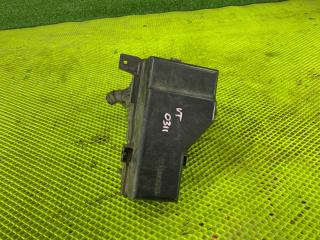 Блок предохранителей Toyota Rav4 2001 контрактная Блок предохранителей Toyota Rav4 2001