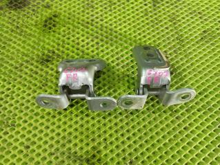 Петли двери передние правые Toyota CAMRY 2009