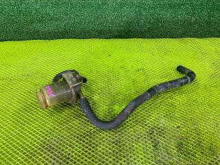 Фото запчасти бачок гидроусилителя руля Toyota Rav4 2001 контрактная запчасть Запчасть бачок гидроусилителя руля Toyota Rav4 2001