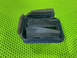 Клапан вентиляции багажного отсека левый Subaru Forester 2001