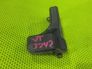 Блок предохранителей Toyota MARK II 2003 контрактная Блок предохранителей Toyota MARK II 2003