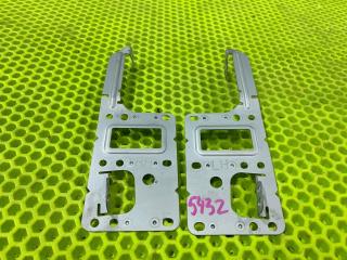 Фото запчасти крепление магнитофона NISSAN X-Trail 2009 контрактная запчасть Запчасть крепление магнитофона NISSAN X-Trail 2009