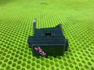 Фото запчасти блок предохранителей Honda Elysion 2009 контрактная запчасть Запчасть блок предохранителей Honda Elysion 2009