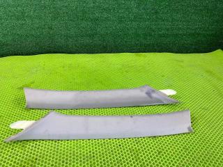 Накладки передних стоек Toyota MARK II 2003