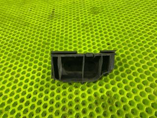 Запчасть крепление бампера заднее правое Toyota Corolla Runx 2003