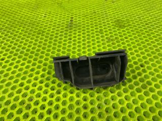 Запчасть крепление бампера заднее левое Toyota Corolla Runx 2003