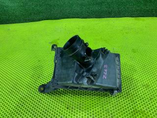 Корпус воздушного фильтра Subaru Forester 2002