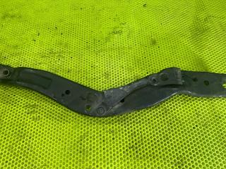 Балка подвески передняя левая Forester 2002 SG5 EJ205