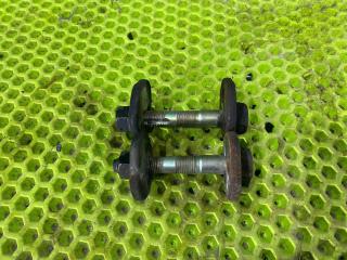 Запчасть болт развальный задний Toyota Corolla Runx 2003