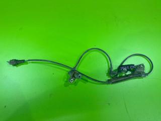 Запчасть датчик abs передний правый Toyota Wish 2008