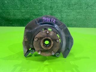 Запчасть ступица передняя правая Toyota Estima 2004