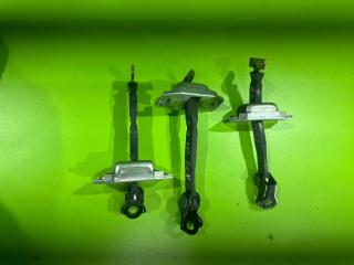 Ограничители дверей Toyota Corolla Runx 2003 NZE124 1NZ-FE 68620-12091 контрактная