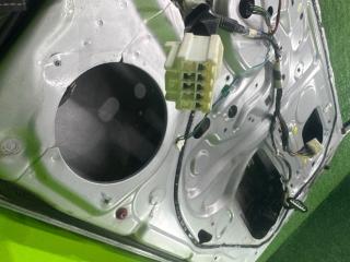 Дверь боковая передняя правая Corolla Runx 2003 NZE124 1NZ-FE