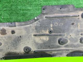 Защита днища кузова левая BMW 320i E90 N46B20B